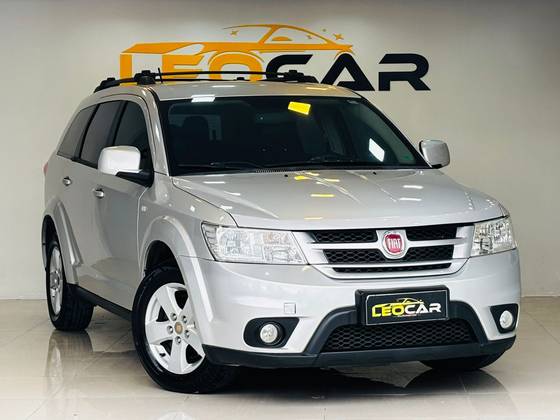 FIAT FREEMONT 2.4 PRECISION 16V GASOLINA 4P AUTOMÁTICO